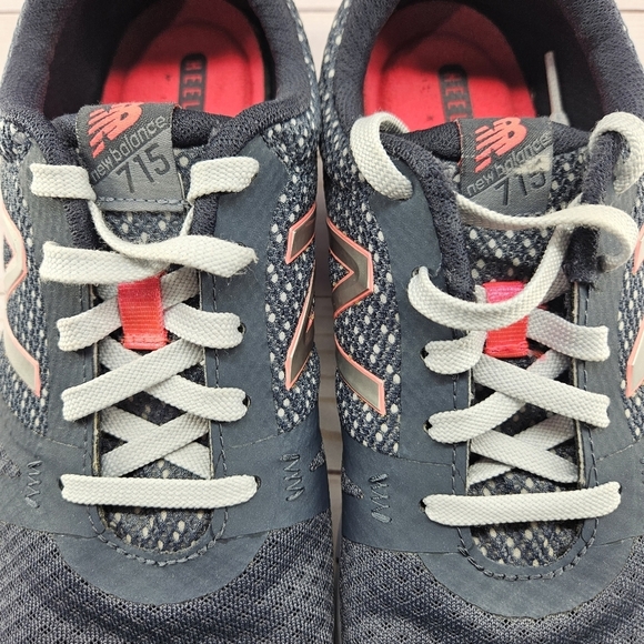 New Balance Cush 715 WX715TM1 Womens Size 9.5 Gray Running Training Sneakers - Picture 4 of 11